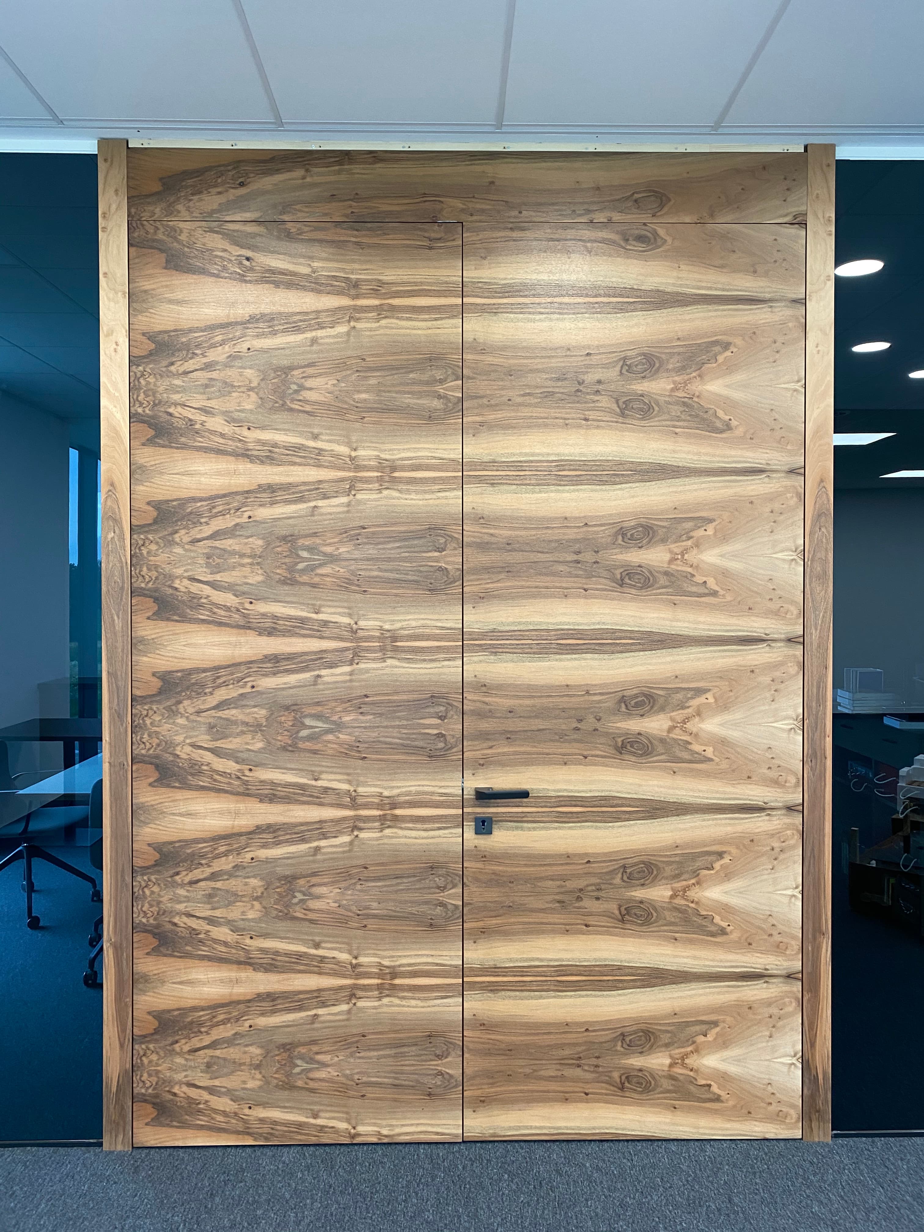 Türen mit Zugangskontrolle in OÖ - Individuelle Schließsysteme vom Tischler