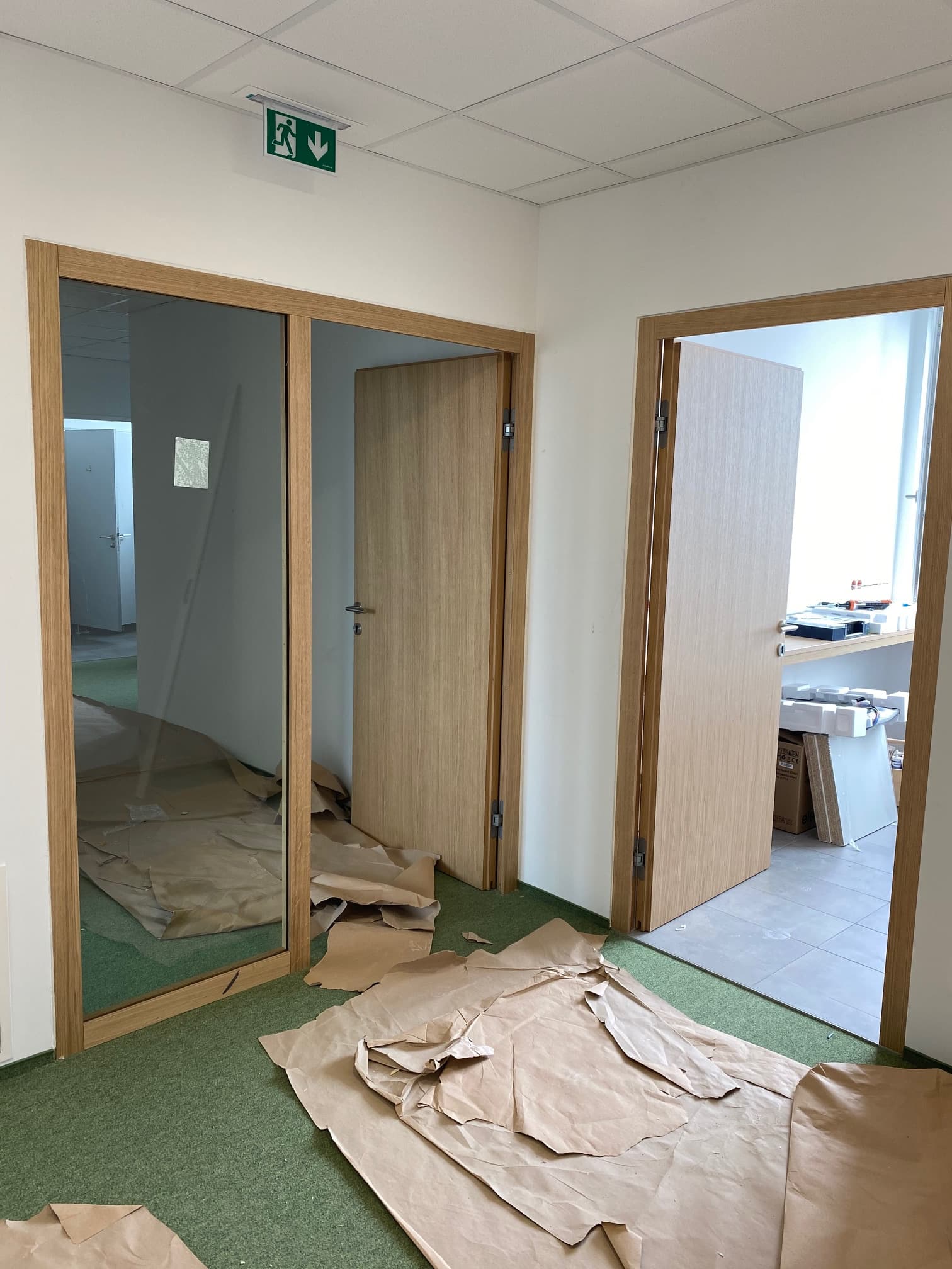 Mitarbeiterräume gestalten in OÖ - Moderne Kaffeeküchen & Büromöbel